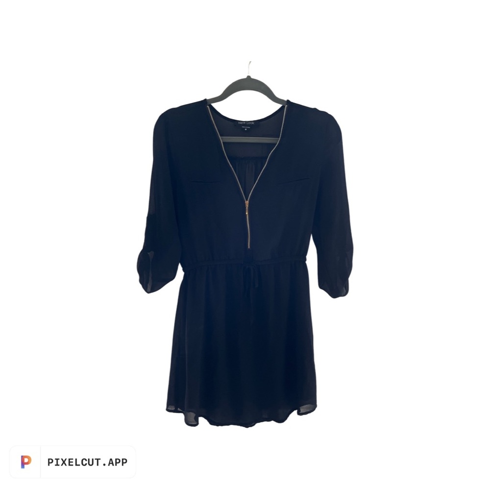 💕3/$15 Quarter arm black dress